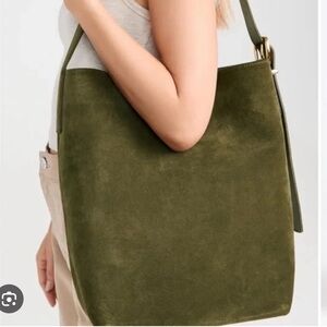 NEW Madewell Essentials Bucket Tote Olive Green Suede